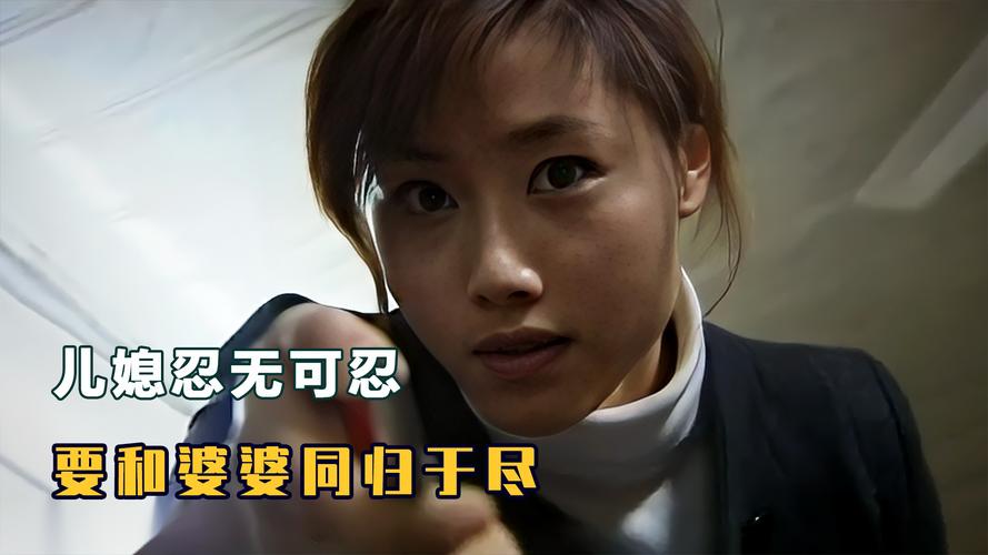 新2025澳門天天開好彩十二生肖圖和工人跪地哀求別開除與工人下跪